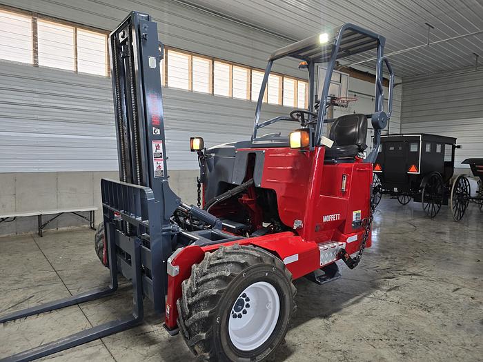 Used 2016 Moffett M8 55.3