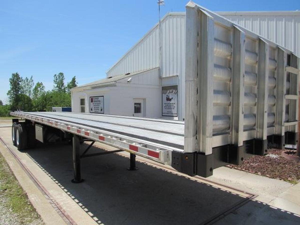 Used 2014 Great Dane Trailers 36' 6" X 102" Aluminum Combo Flatbed Moffett Trailer