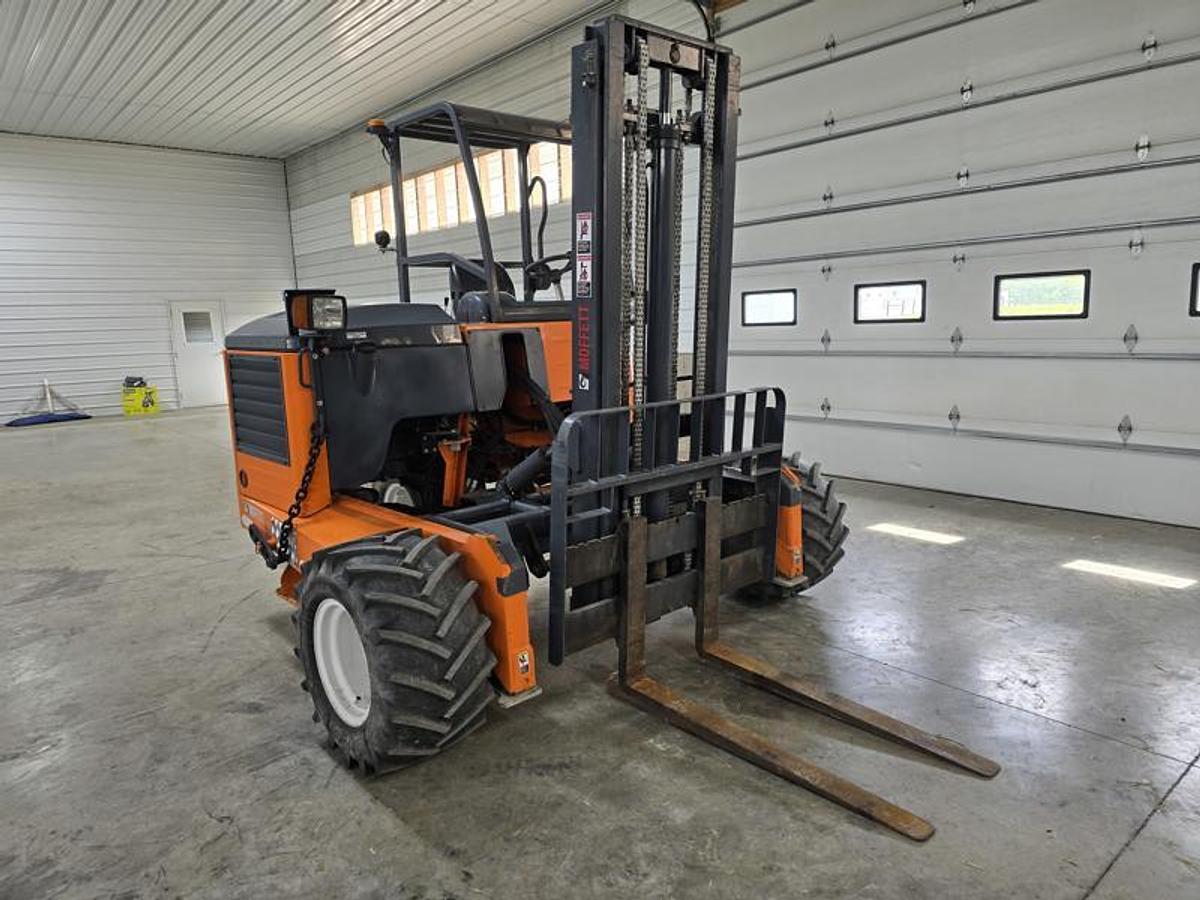 Used 2016 Moffett M8 55.3