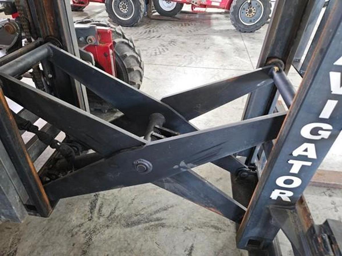 Used 2017 Navigator RT-5500 Truck Mounted Forklift