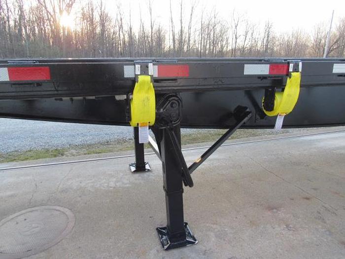 Used 2016 Great Dane Trailers 45' X 102" Flatbed Moffett Trailer