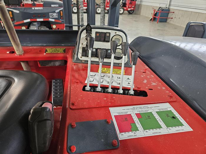 Used 2014 Moffett M55