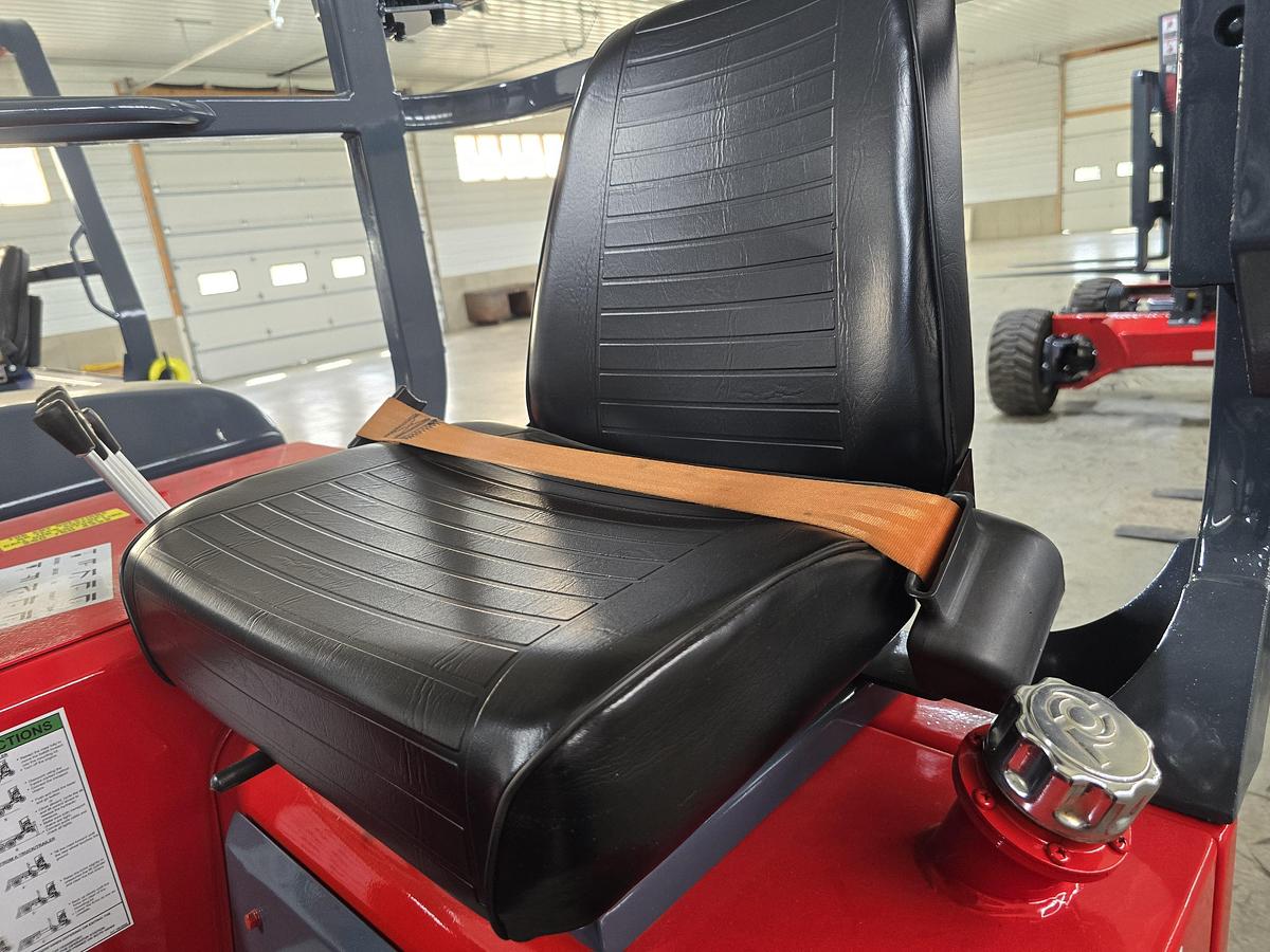 Used 2012 Moffett M50.4 4 Way