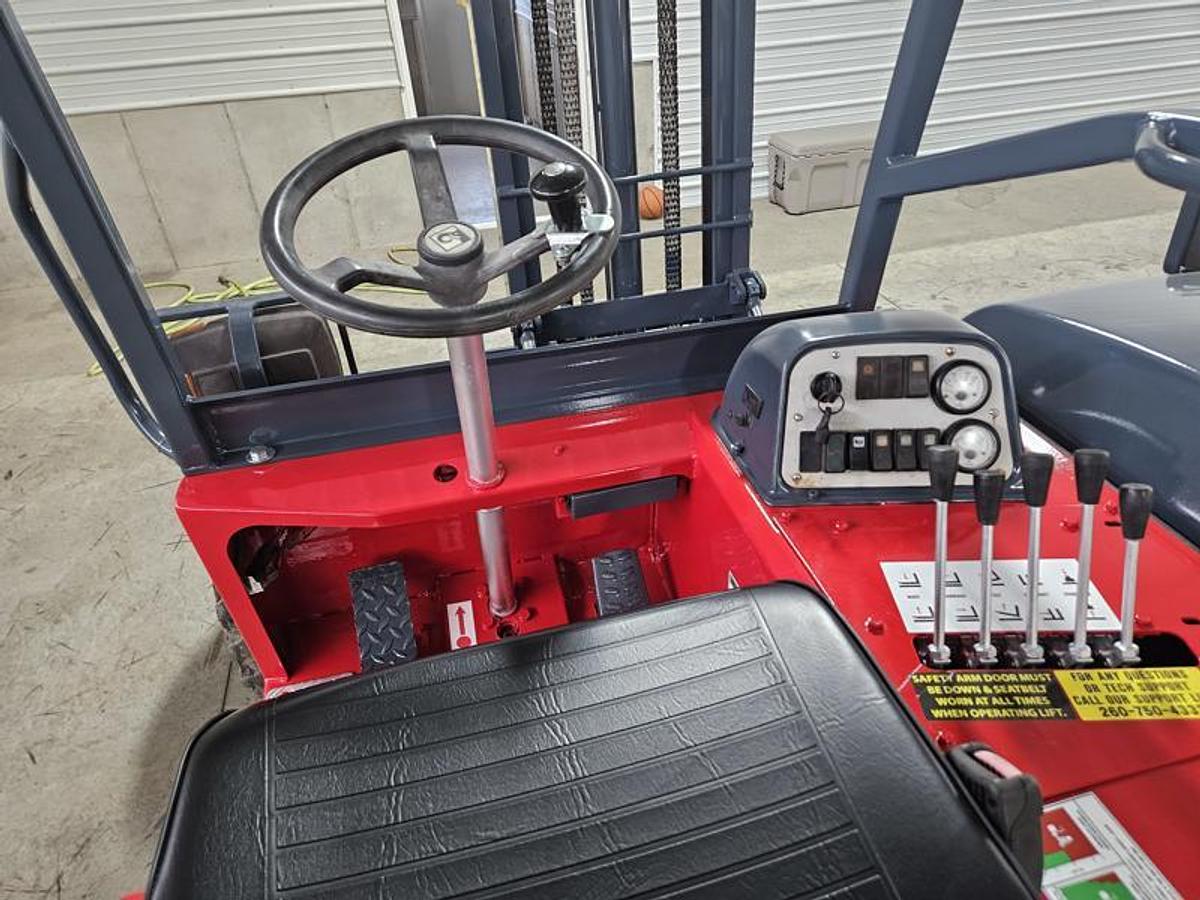 Used 2007 Moffett M 80BC