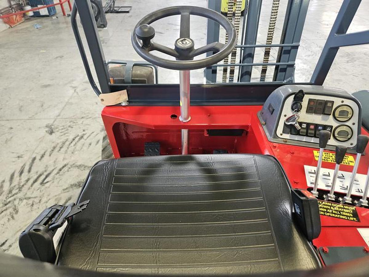 Used 2014 Moffett M55