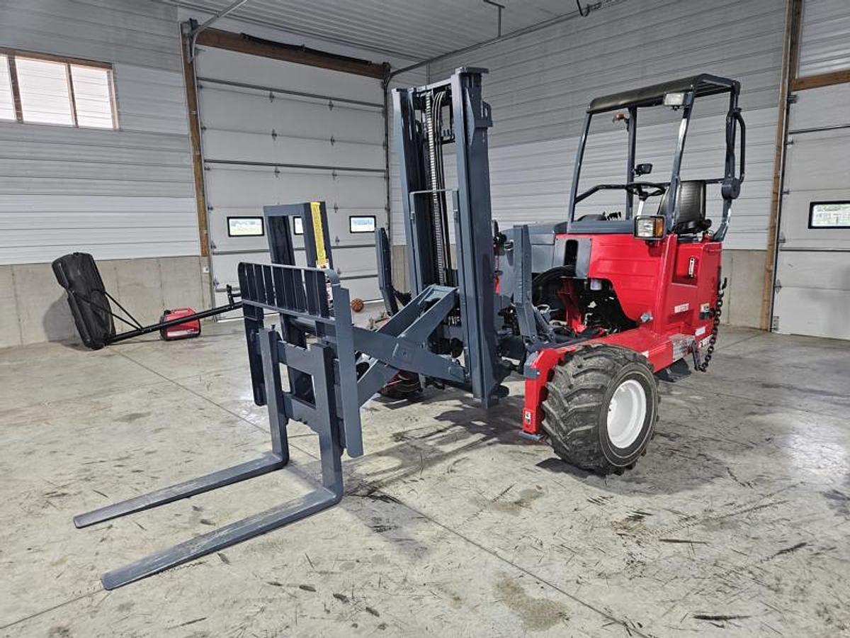 Used 2014 Moffett M55P with Extended Reach