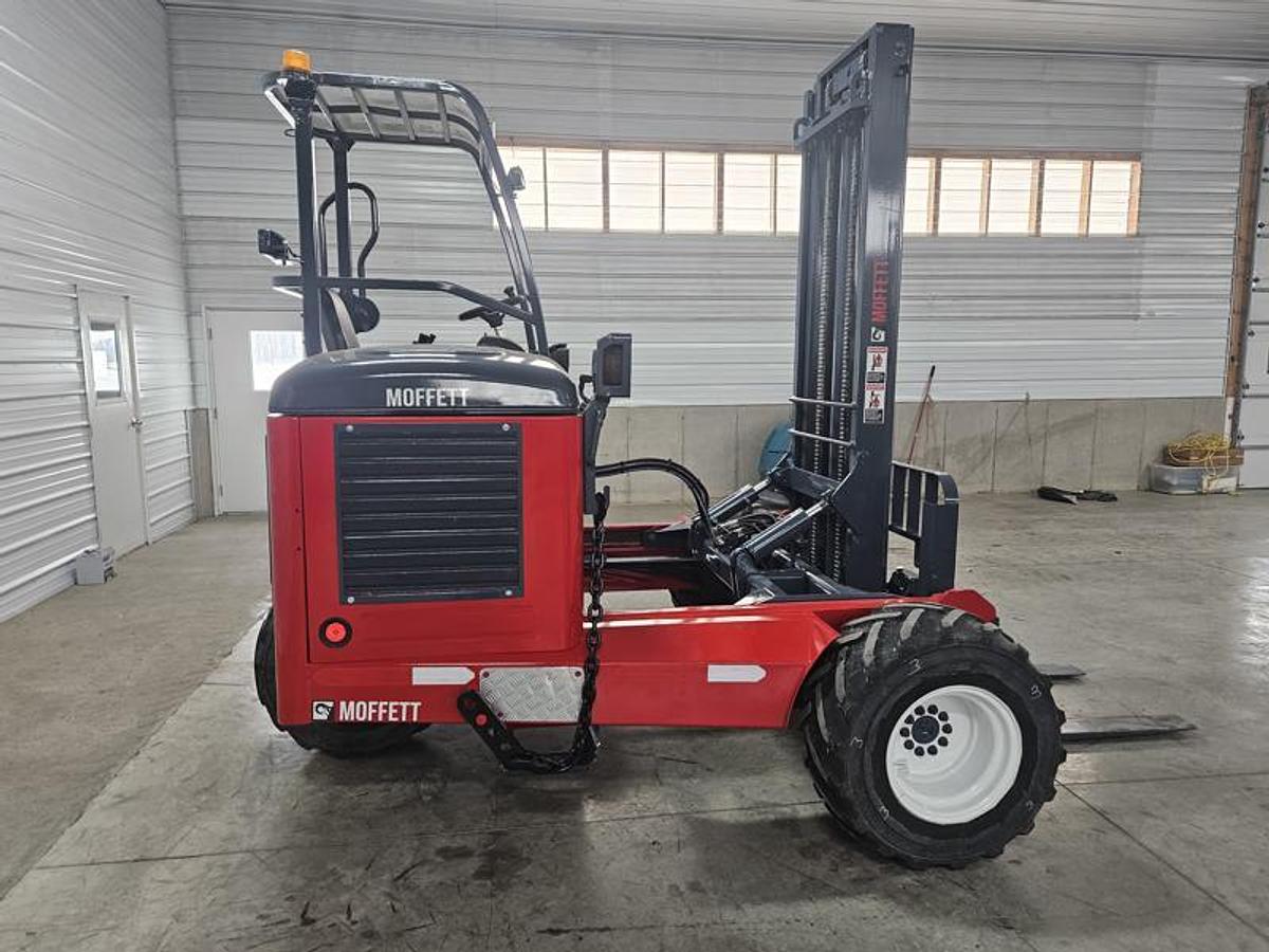 Used 2014 Moffett M70