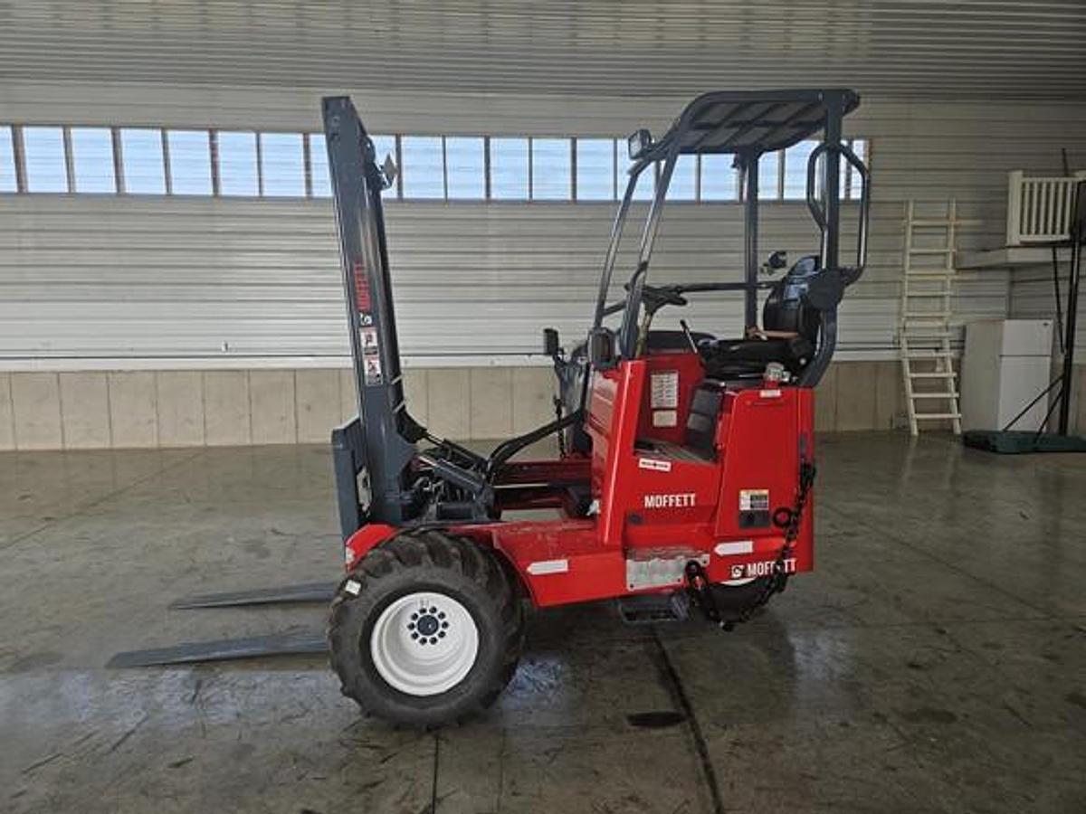 Used 2015 Moffett M8 55.3