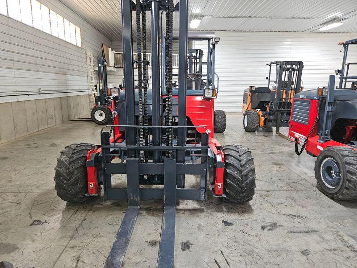 Used 2013 Moffett M70