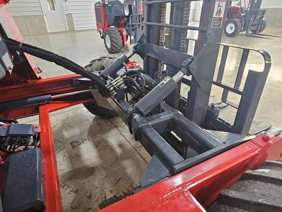 Used 2015 Moffett M8 55.3