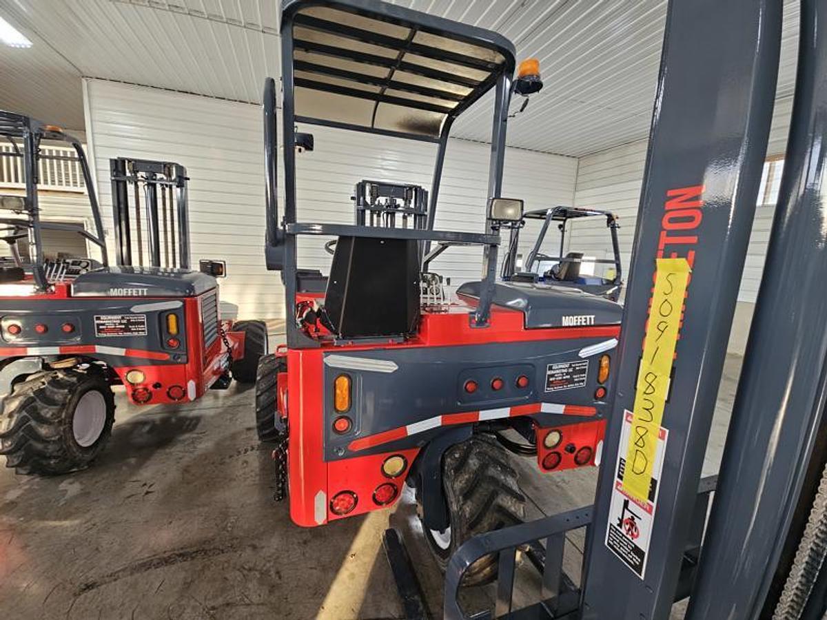 Used 2015 Moffett M8 55.3