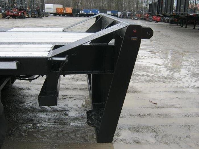 Used 2014 Transcraft 48' X 102" Alum/Steel Combo Step Deck Trailer Forklift Mount.