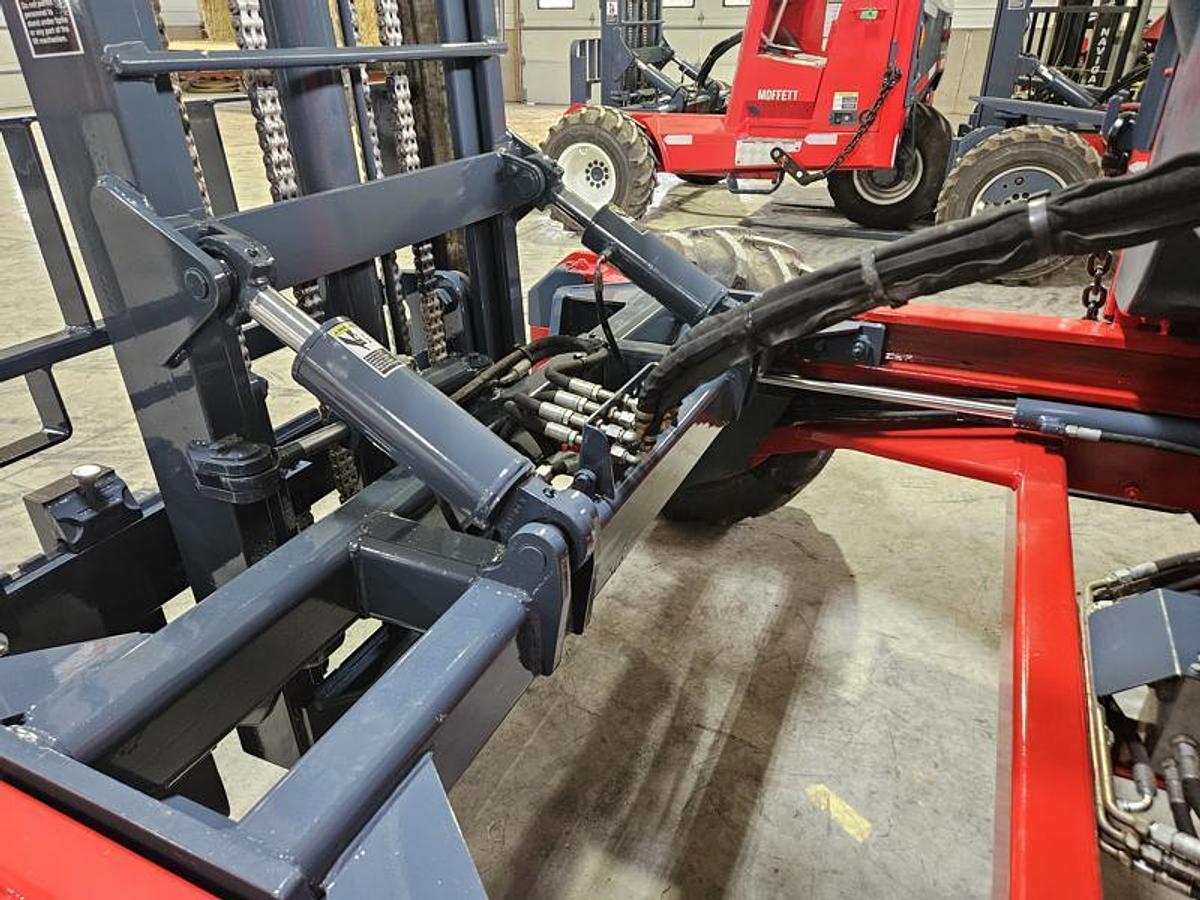 Used 2019 Moffett M8 55.3NX