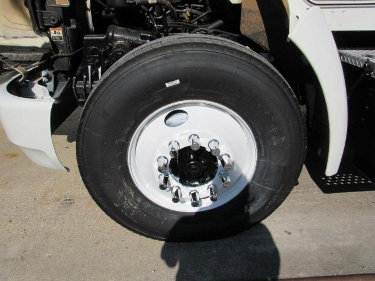 Used 2021 Kenworth T370 Flatbed Truck