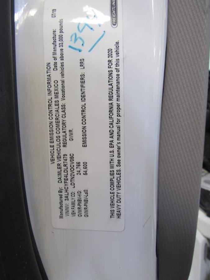 Used 2020 Freightliner M2 106