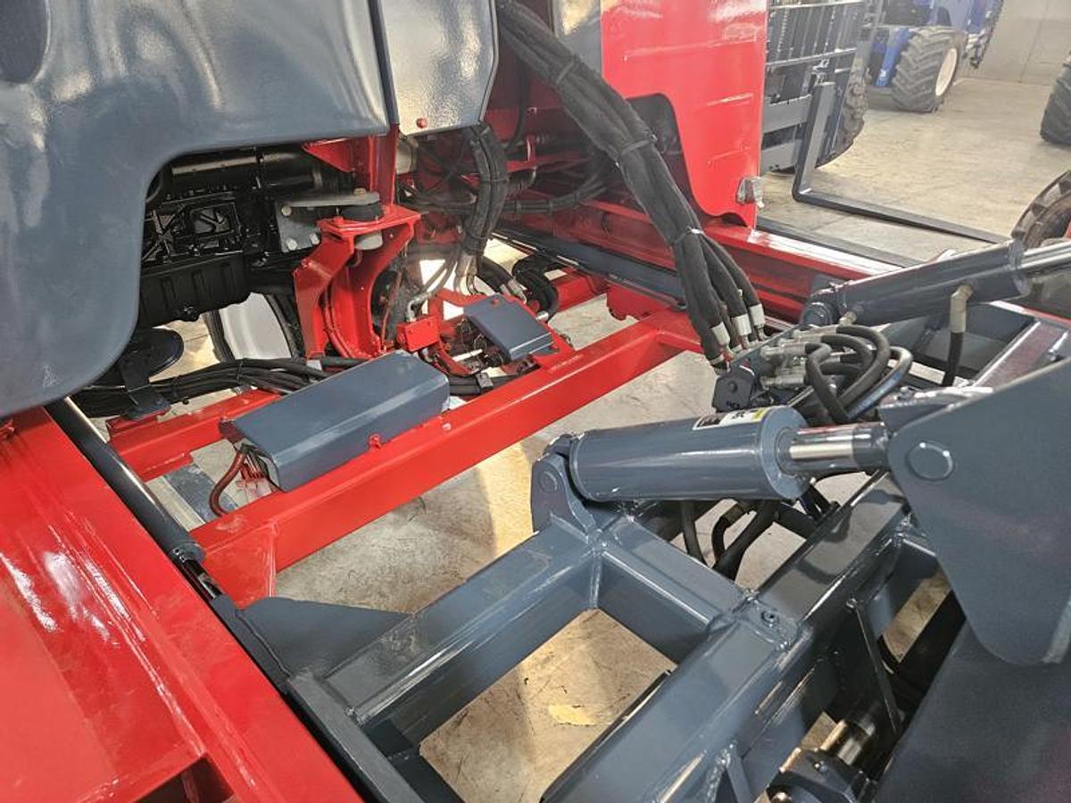 Used 2015 Moffett M8 55.3