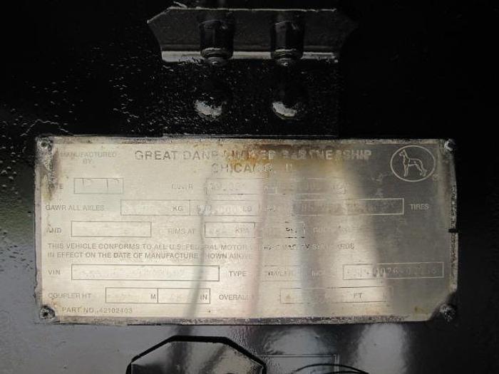 Used 2014 Great Dane Trailers  48' X 102" 3 AXLE Flatbed Moffett Trailer