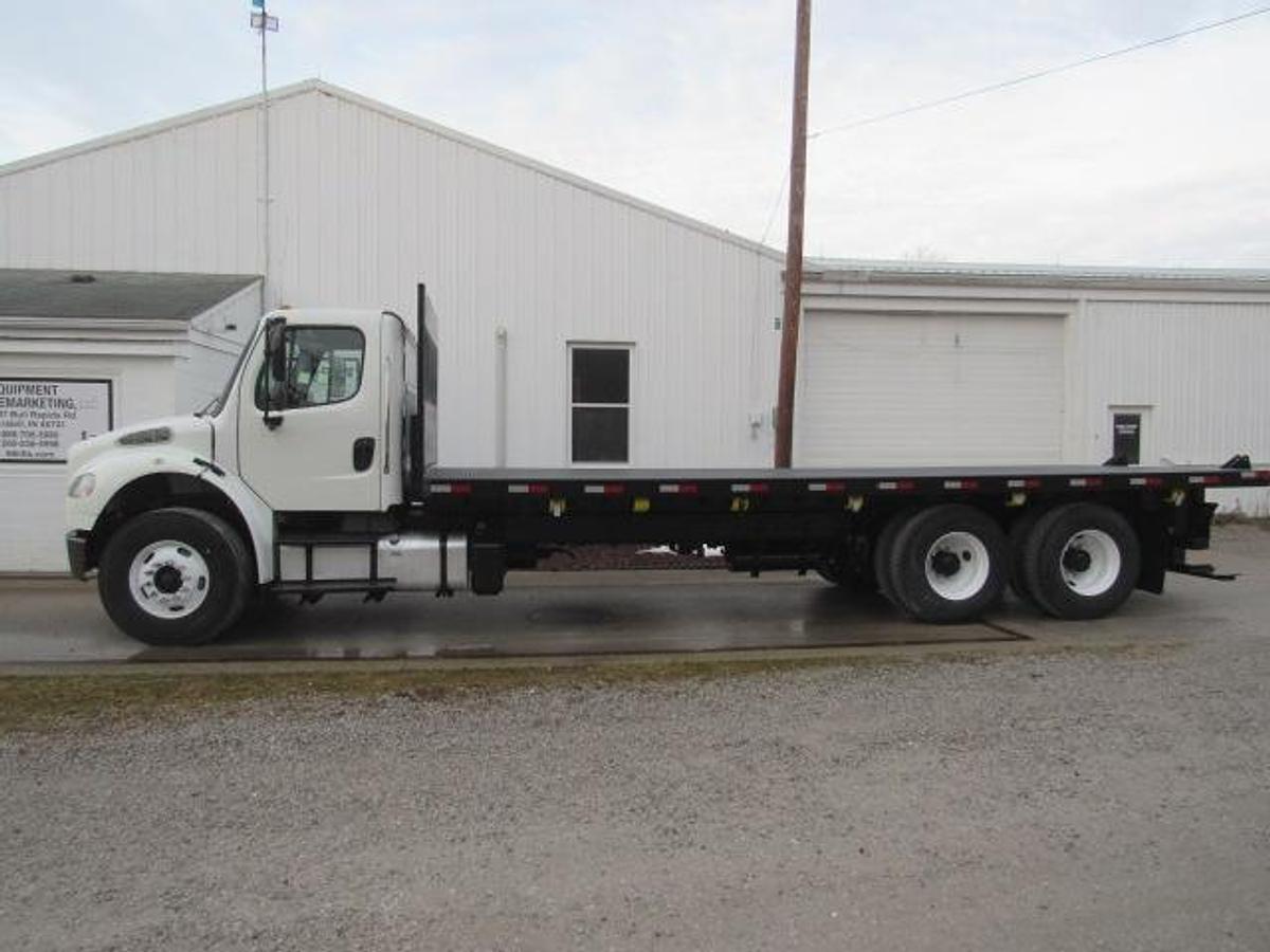 Used 2020 Freightliner M2 106