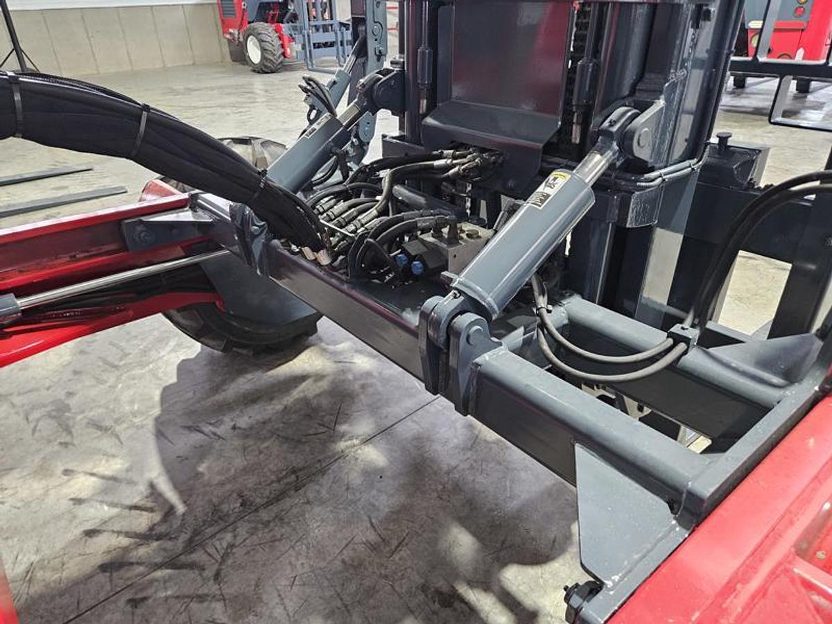 Used 2014 Moffett M55P with Extended Reach