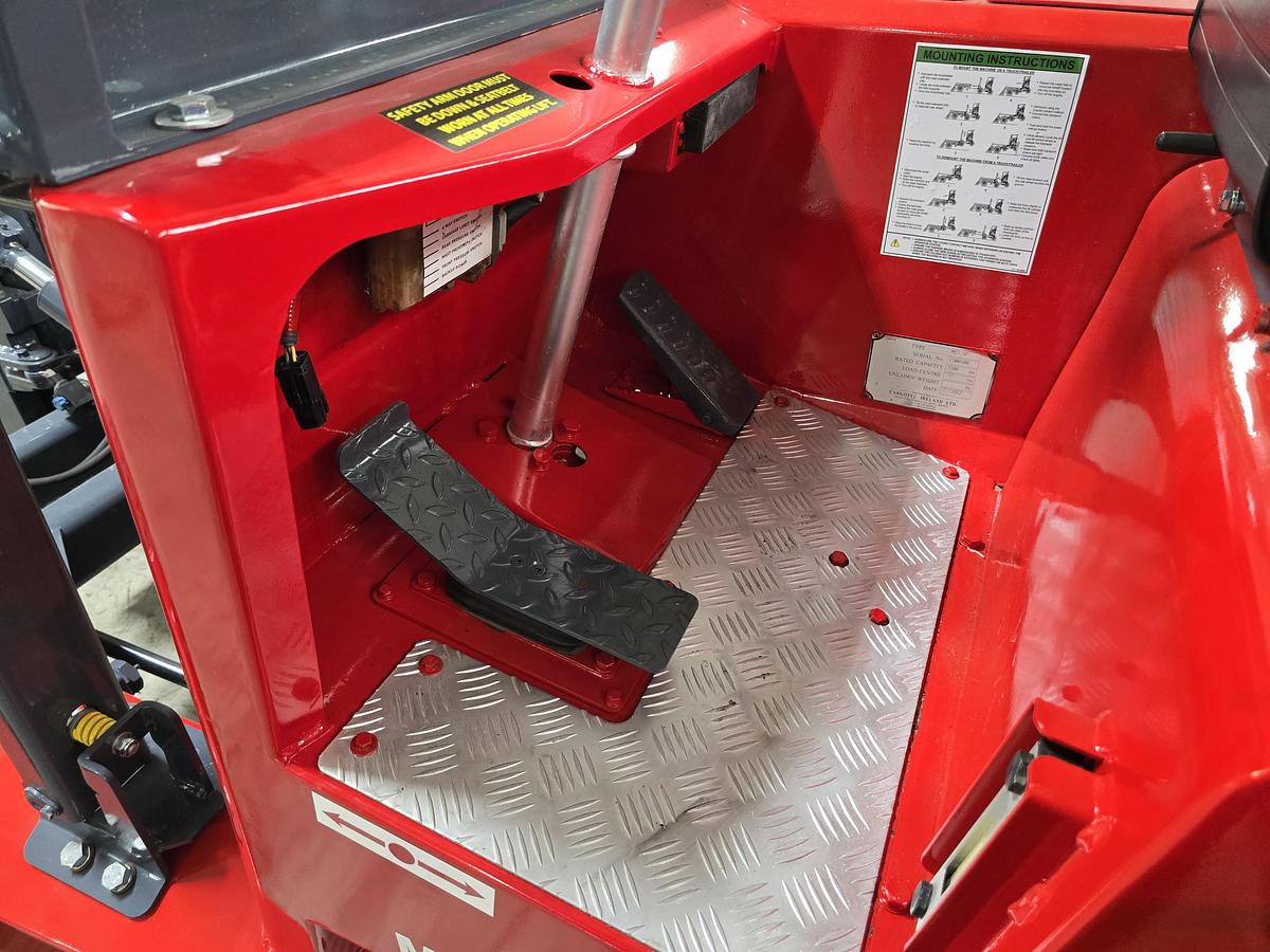 Used 2012 Moffett M55.4P 4 Way