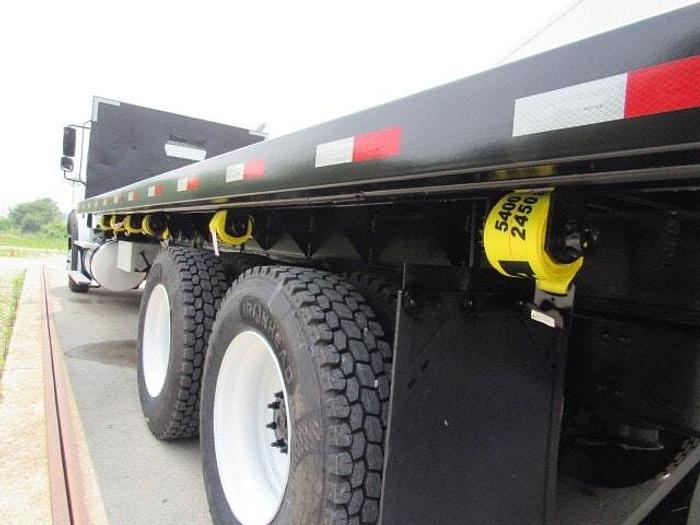 Used 2017 Freightliner M2 106