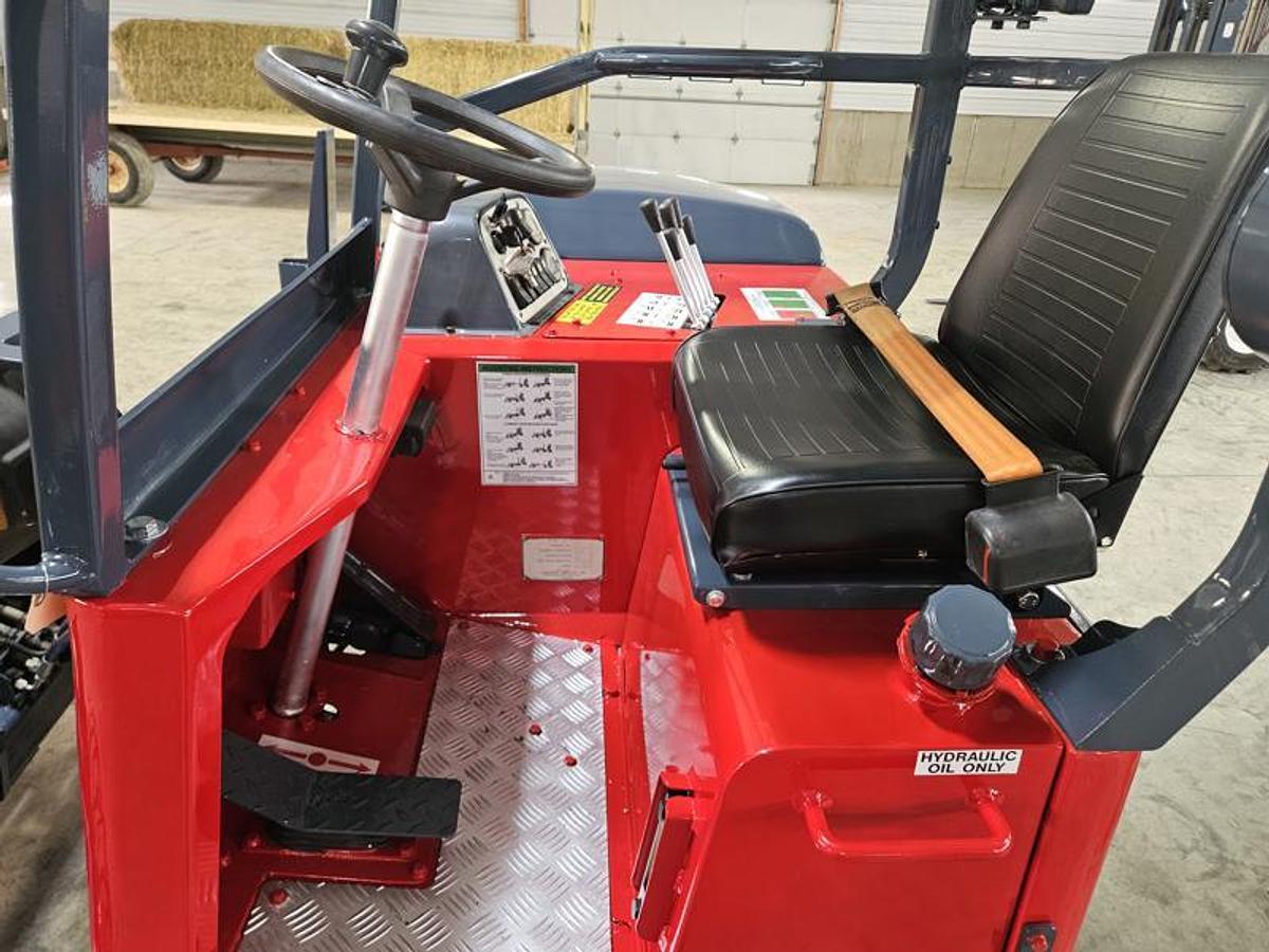 Used 2014 Moffett M55P with Extended Reach