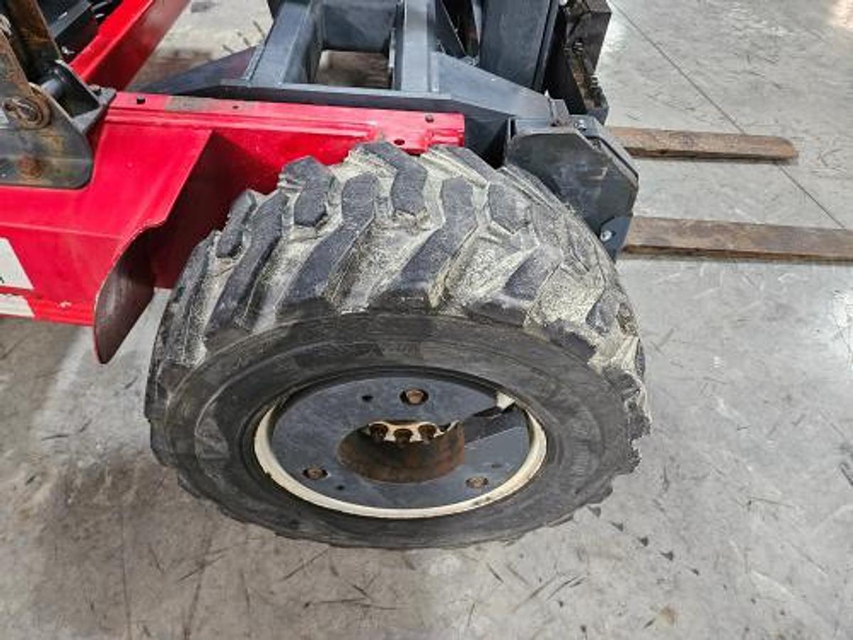 Used 2014 Moffett M8 55.4 4 Way