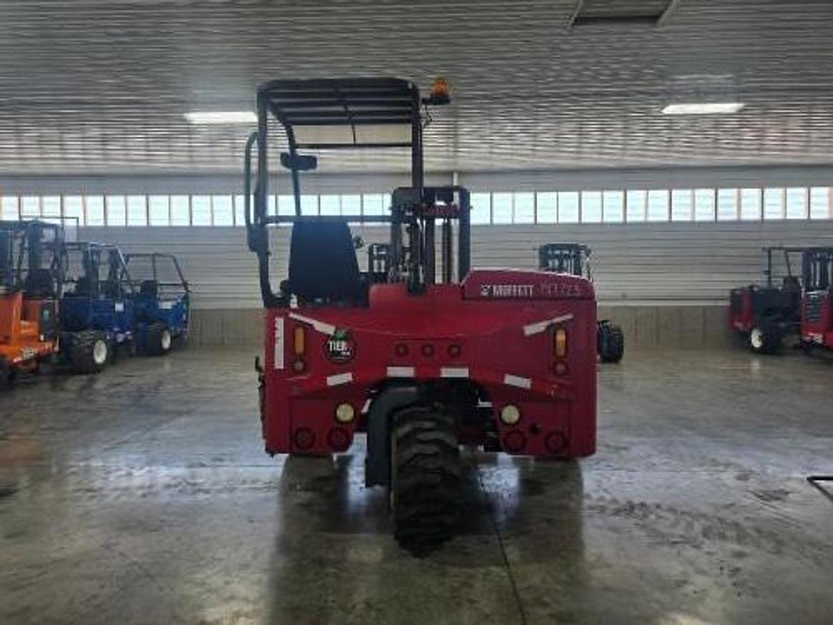 Used 2016 Moffett M8 55.4  4 Way