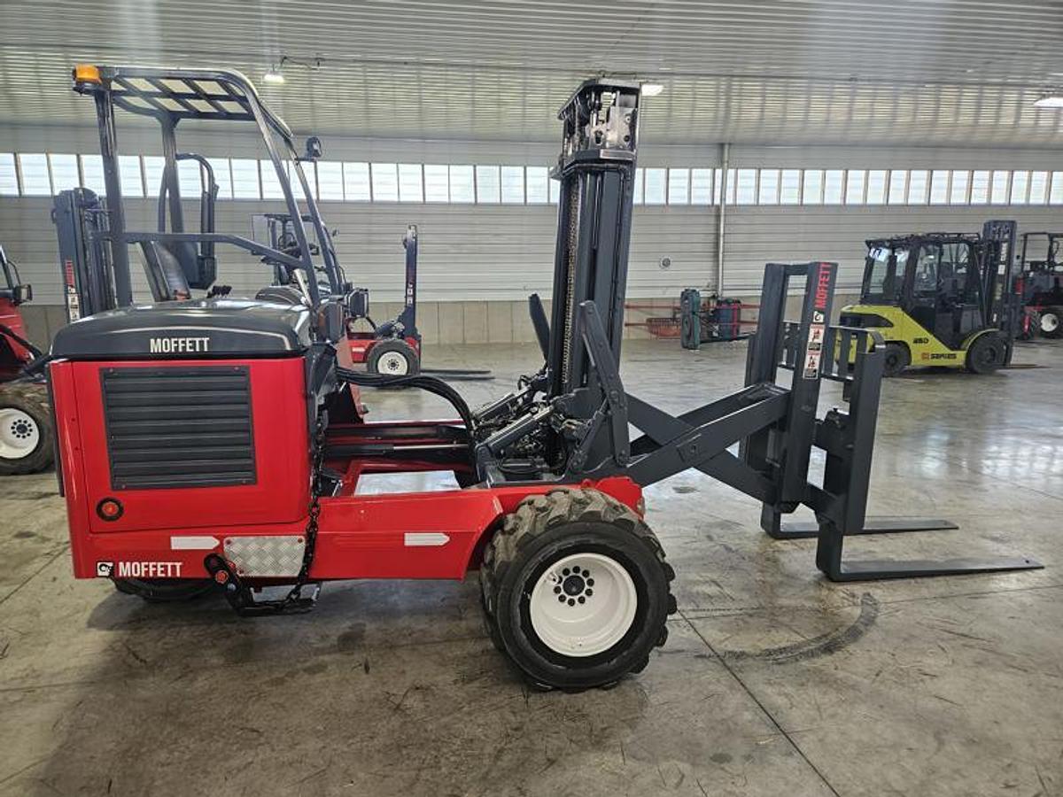 Used 2010 Moffett M55P with Extended Reach