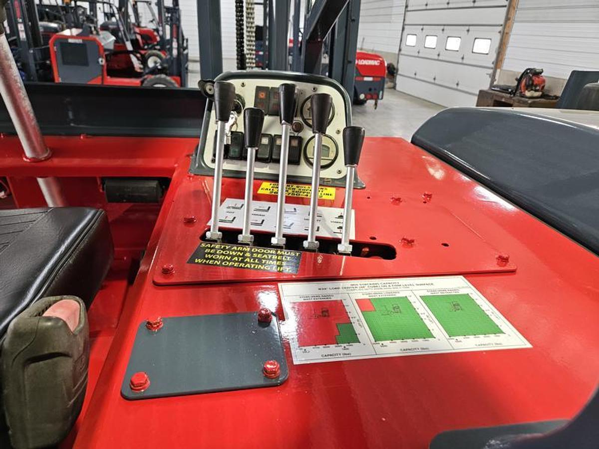 Used 2016 Moffett M8 55.4  4 Way