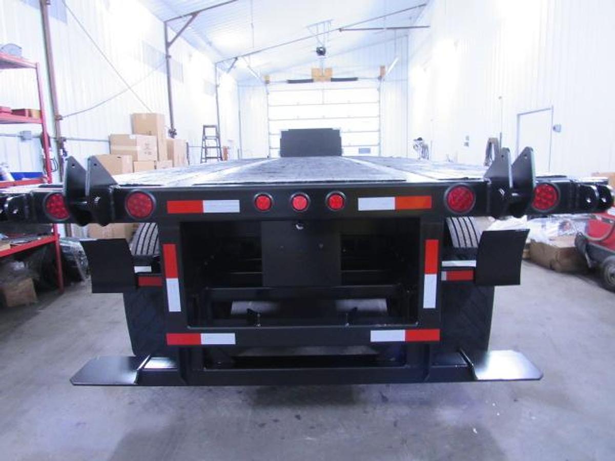 Used 2015 Great Dane Trailers 48' X 102" Flatbed Moffett Trailer