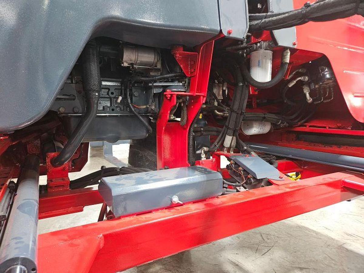 Used 2013 Moffett M70