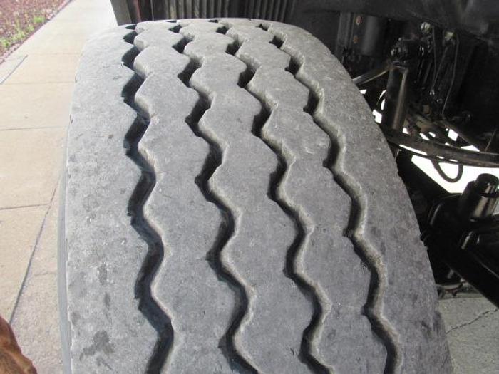 Used 2016 VOLVO VHD FLATBED TRUCK W/UNIVERSAL MOFFETT/PRINCETON MOUNTING KIT