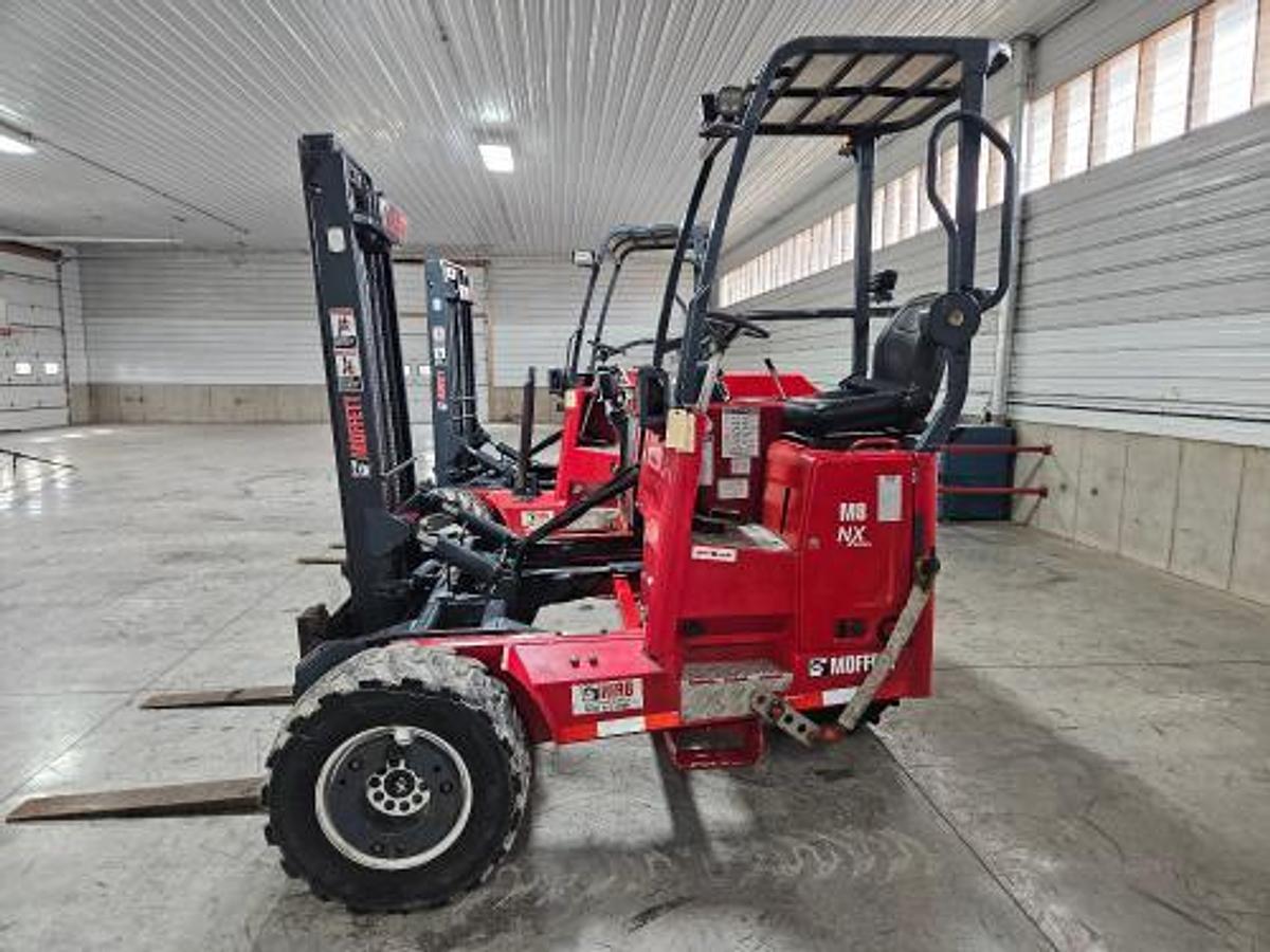 Used 2017 Moffett M8 55.4  4 Way