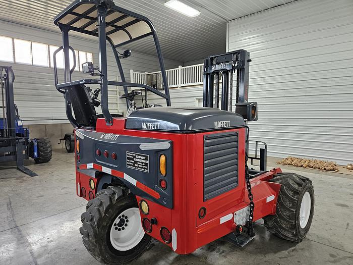 Used 2015 Moffett M8 55.3