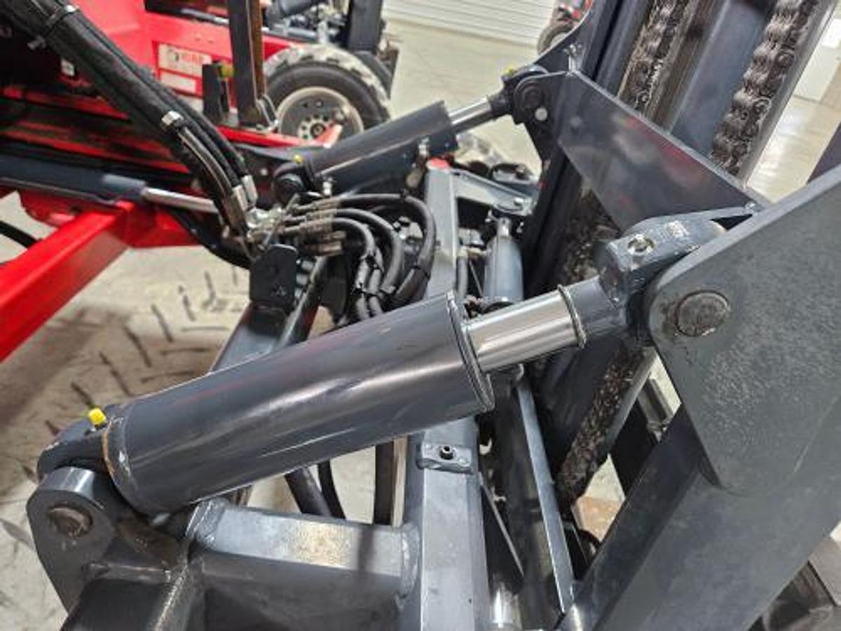 Used 2014 Moffett M8 55.4 4 Way