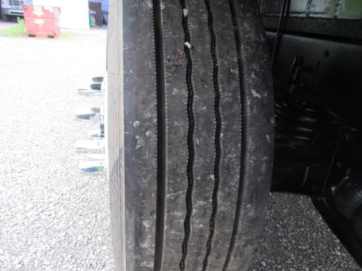 Used 2021 Kenworth T370 Flatbed Truck