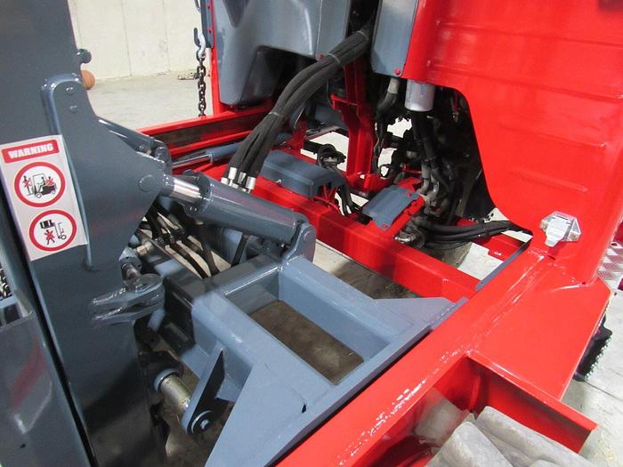 Used 2014 Moffett M55