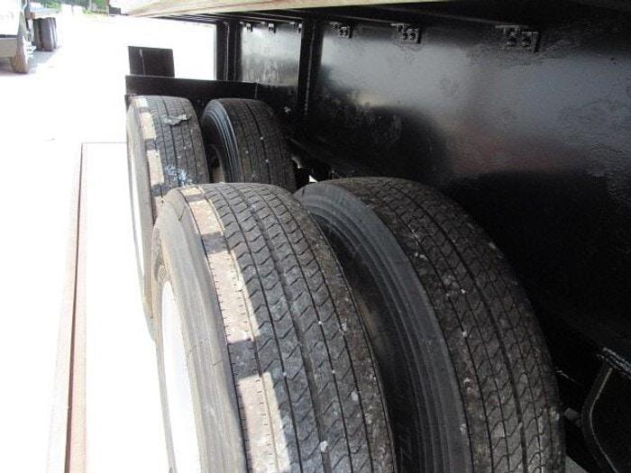 Used 2011 Great Dane Trailers 36' 6" X 102" Flatbed Moffett Trailer