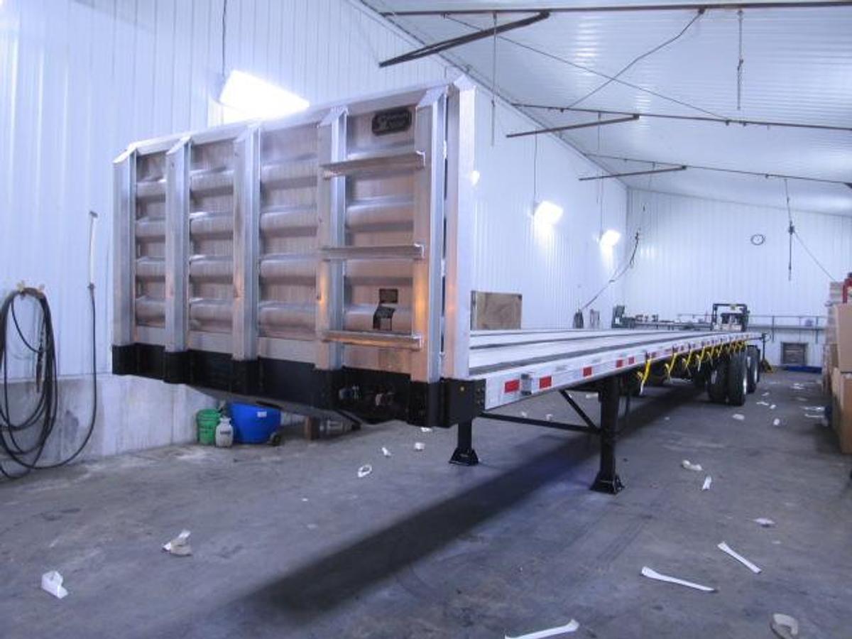 Used 2016 Great Dane Trailers 48' X 102 Aluminum Combo Flatbed Moffett Trailer