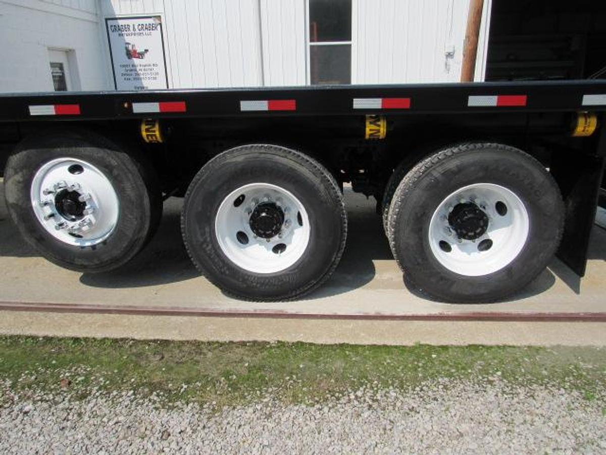Used 2021 Kenworth T370 Flatbed Truck