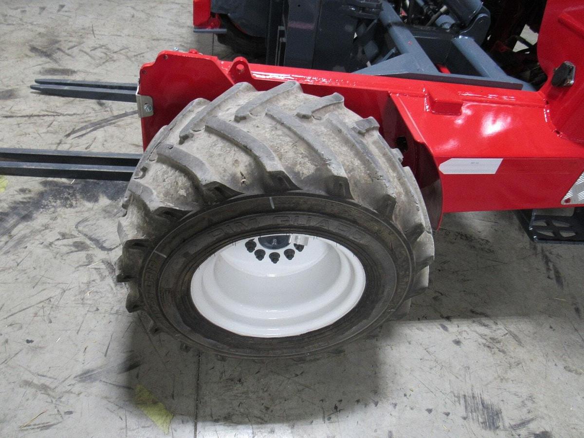 Used 2014 Moffett M55