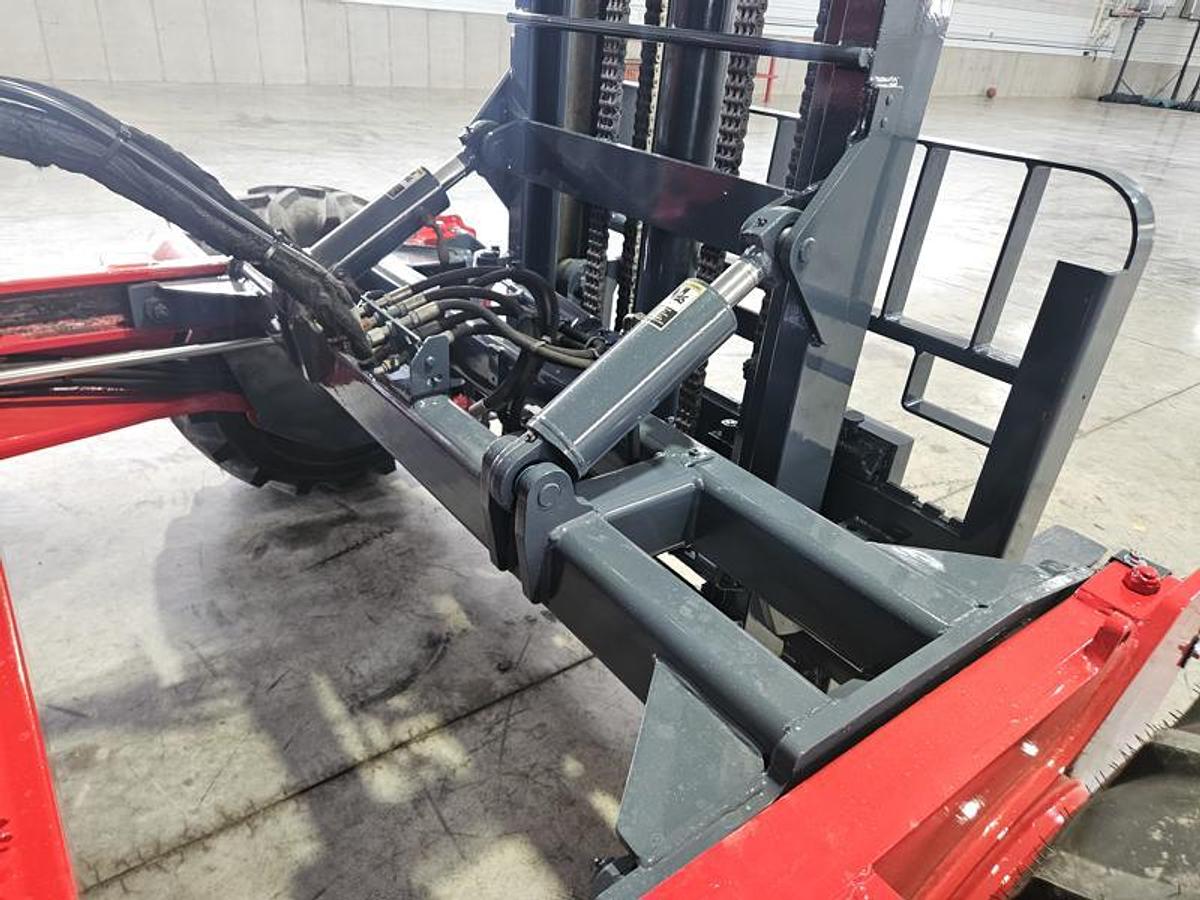Used 2013 Moffett M55