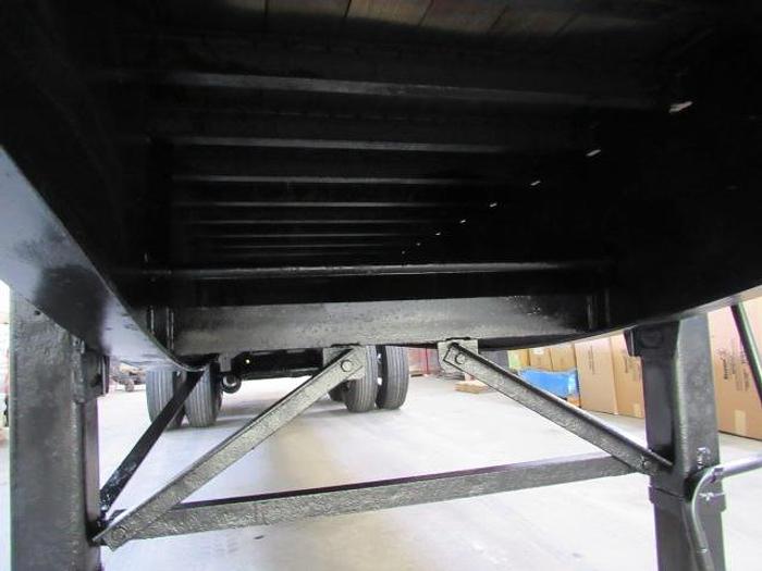 Used 2016 Utility 36' 6" X 102" Princeton/Moffett Trailer