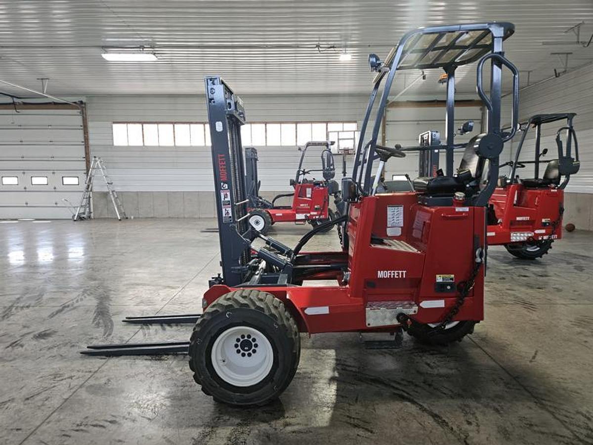 Used 2014 Moffett M55
