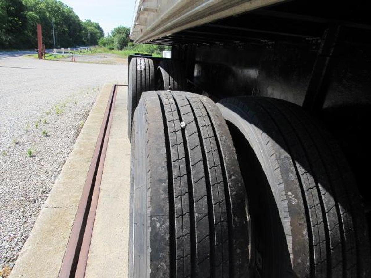 Used 2015 Great Dane Trailers 48 X 102 Aluminum Combo Flatbed Moffett Trailer