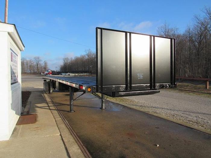 Used 2016 Utility 45' X 102 Princeton/Moffett Trailer