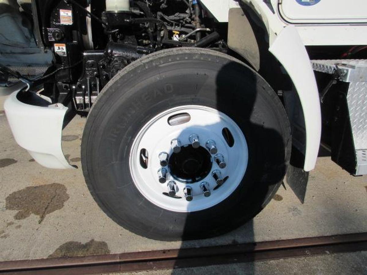 Used 2021 Kenworth T370 Flatbed Truck