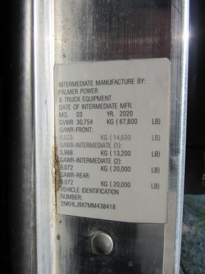 Used 2021 Kenworth T370 Flatbed Truck