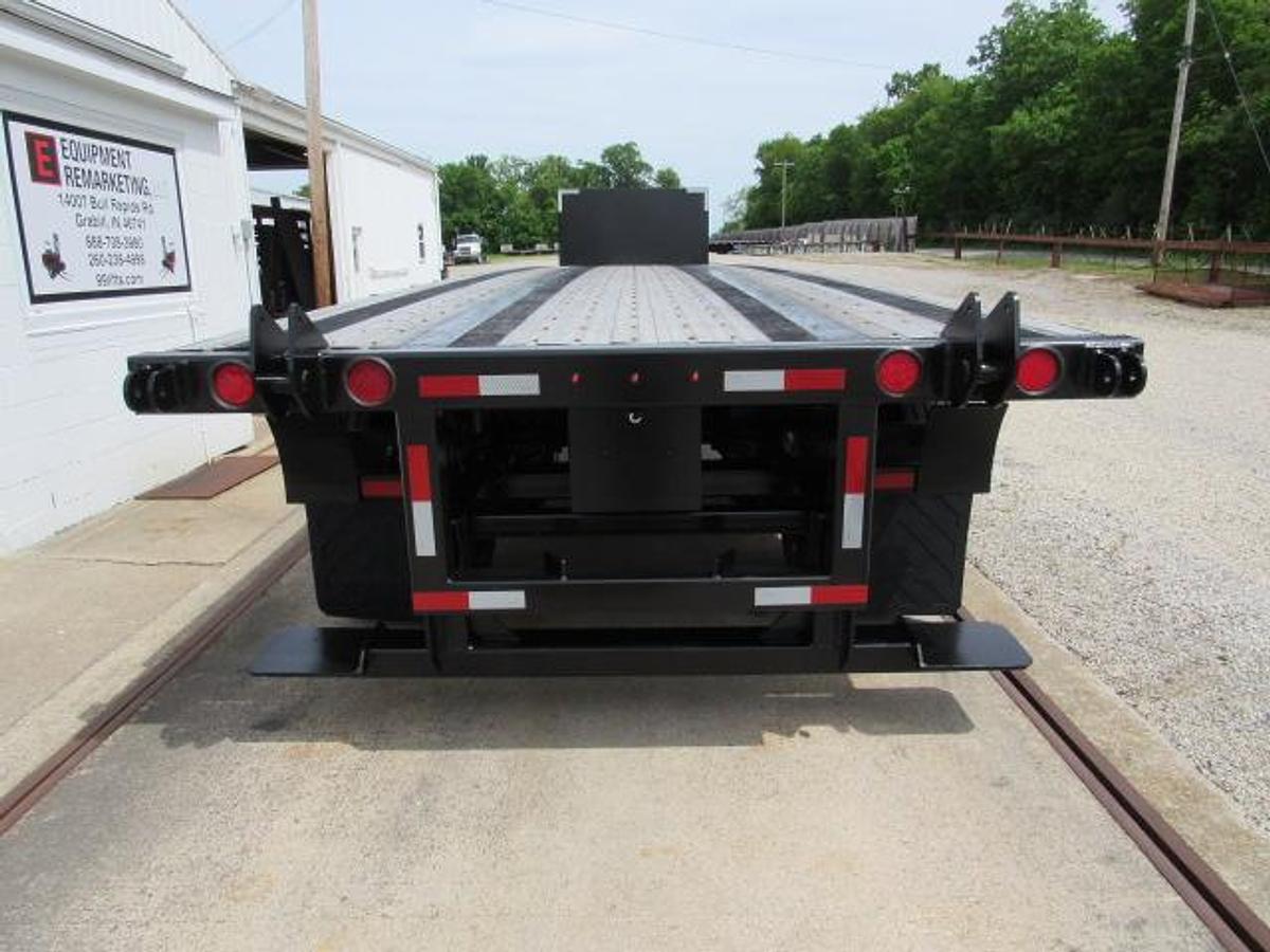 Used 2015 Fontaine 36' 6" X 102" Aluminum Combo Princeton/Moffett Trailer
